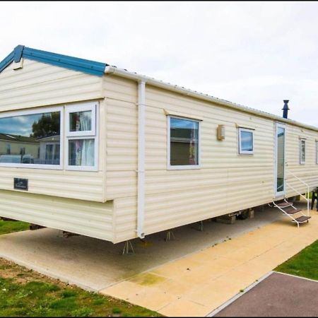 Sbl70 - Camber Sands Holiday Park - Sleeps 8 - Close Swimming Pools And Facilities - Private Parking Экстерьер фото