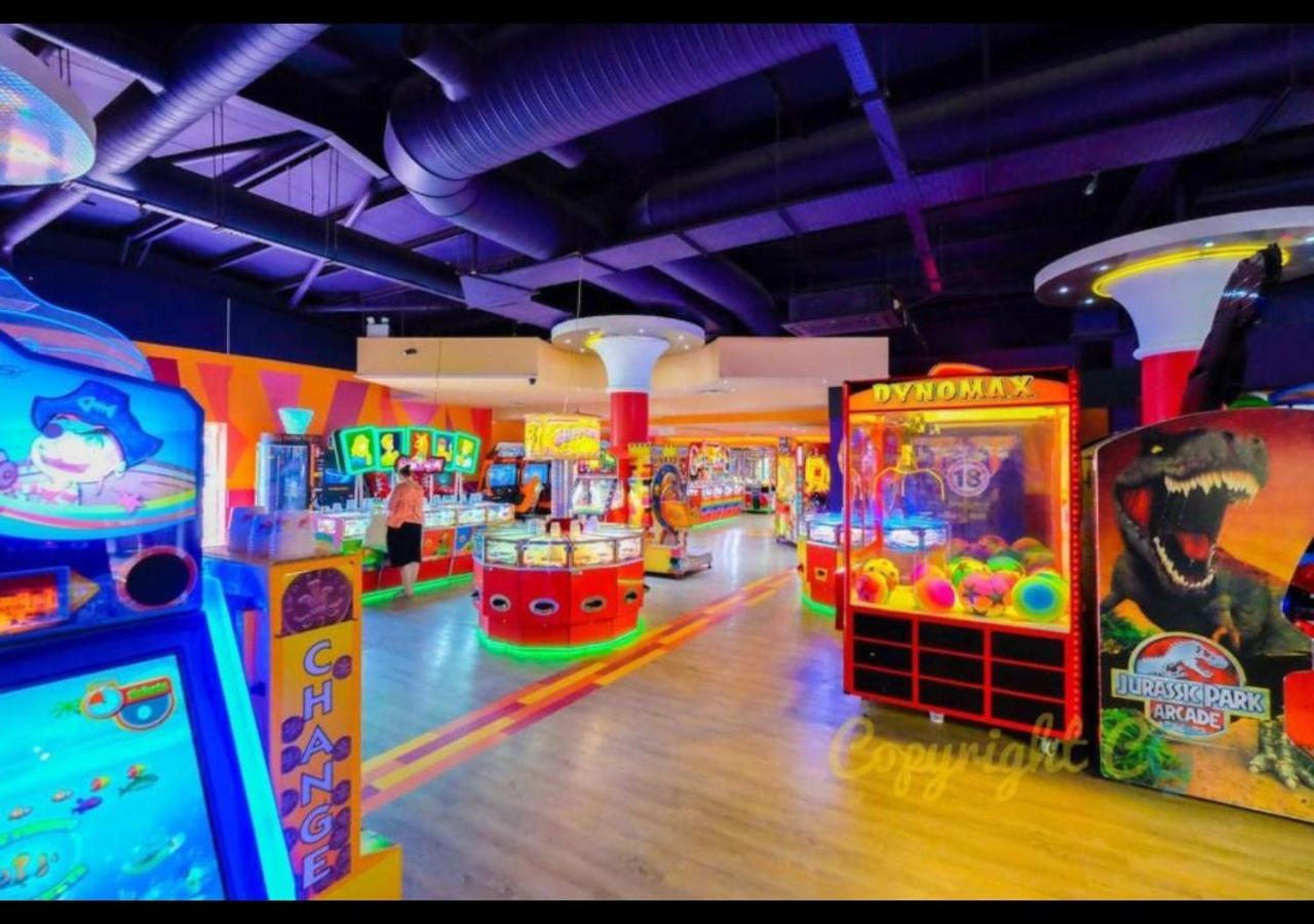 Sbl70 - Camber Sands Holiday Park - Sleeps 8 - Close Swimming Pools And Facilities - Private Parking Экстерьер фото
